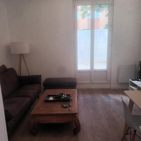 Charmant Et Cosy 4 Pcs Nice Exterior photo